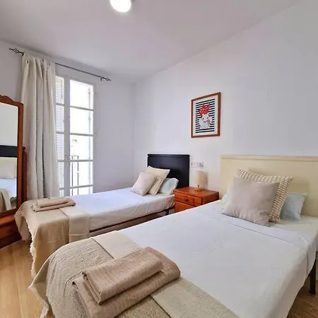 Encantador Duplex 6 A 1 Minuto De La Playa *