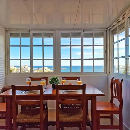 Encantador Duplex 6 A 1 Minuto De La Playa