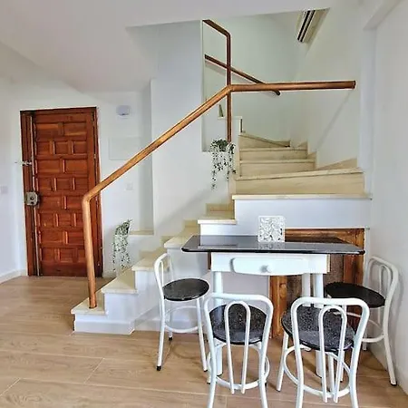 Encantador Duplex 6 A 1 Minuto De La Playa Apartment