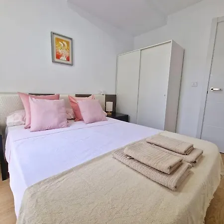 Encantador Duplex 6 A 1 Minuto De La Playa Apartment